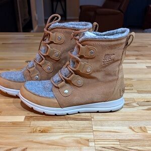 Sorel Women’s Explorer Joan Brown and Gray Boots